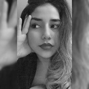 Meet your Posher, Valentina